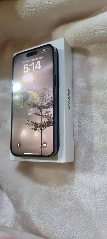 Apple iphone 14 pro max purple colour pta non approved 8