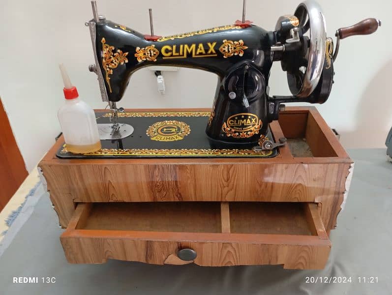 salika sewing machine at a reasonable price 0