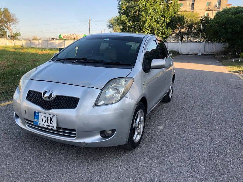 Toyota Vitz 2006 4