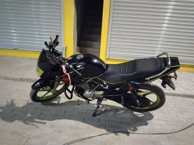 YAMAHA YBR 2