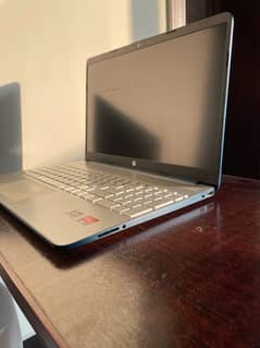 HP Laptop 15-ef2126wm Excellent Condition