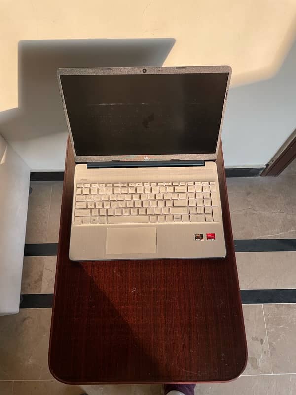 HP Laptop 15-ef2126wm Excellent Condition 10