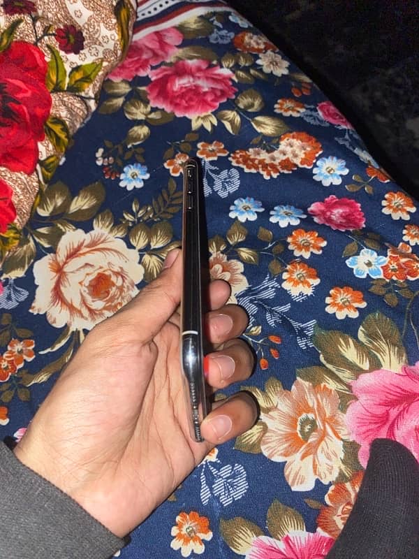 iPhone x 64 gb battery change face id okay All okay condition good pta 1