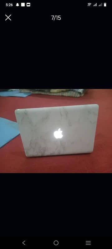 MacBook Pro 1