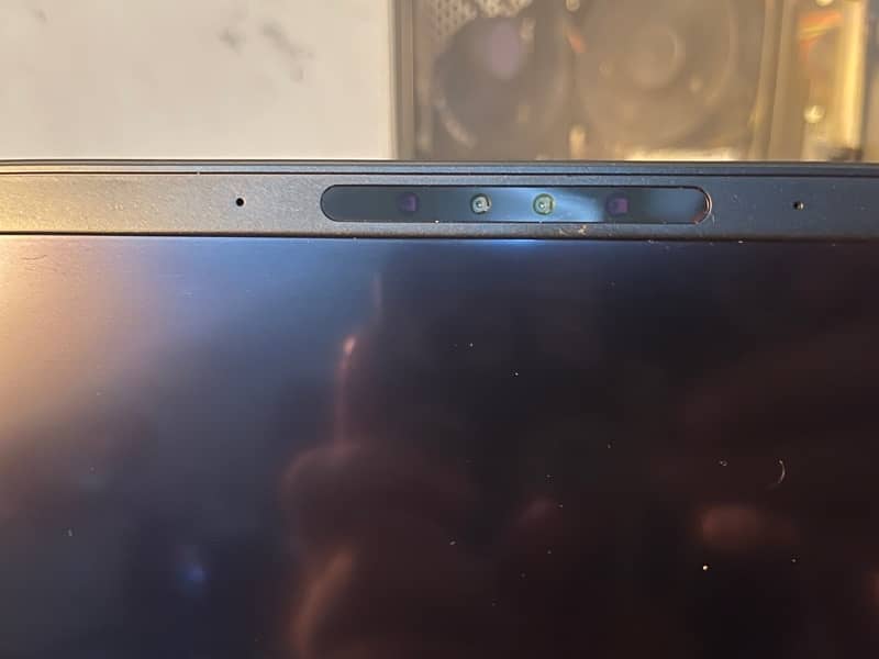 Dell Latitude 7390 i7 8th Gen | Touchscreen l Face ID | Fingerprint 4