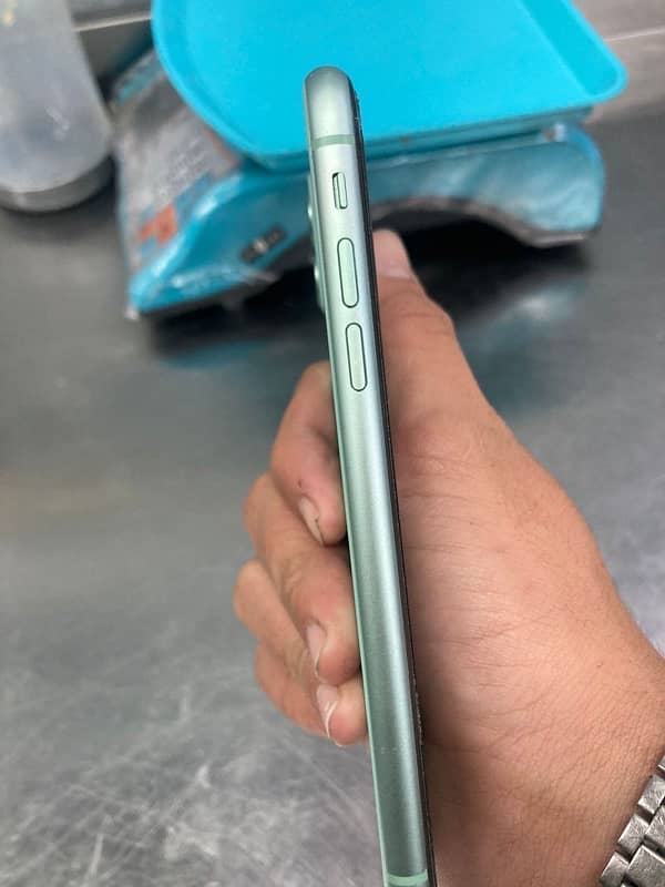 iphone 11 64 ram water pake non pta 3