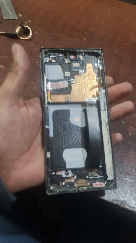 Note 20 ultra screen body 4