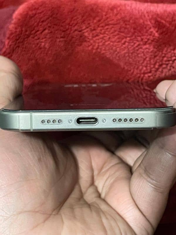 iphone 15 pro max 10/10 condition for sell 6