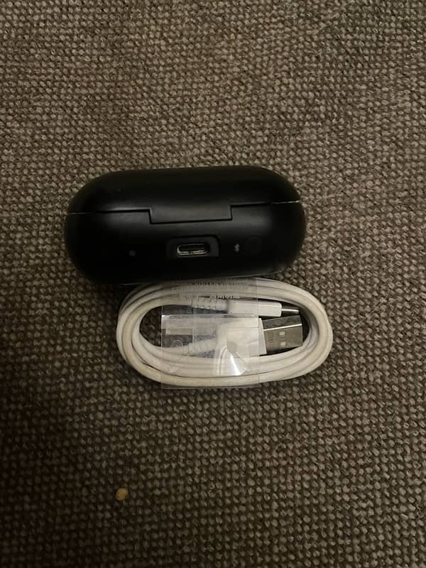 Samsung Galaxy buds  100% original hn 2