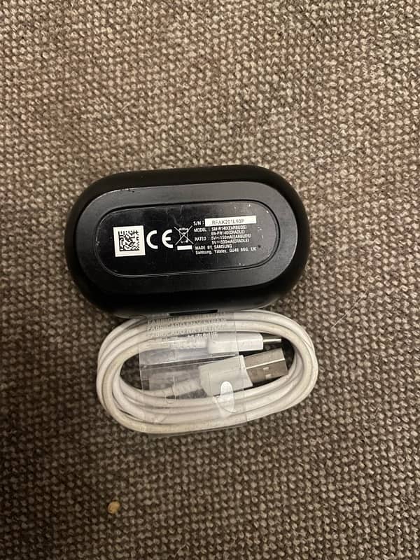 Samsung Galaxy buds  100% original hn 3