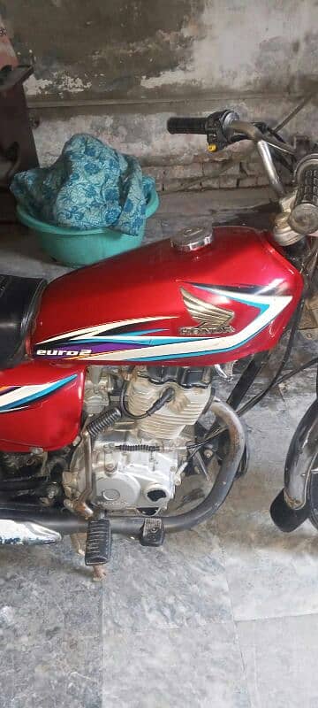 Honda 125 2015 model 03324790801 1