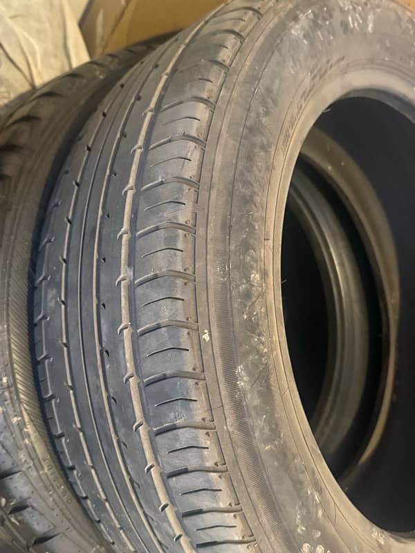 Yokohama Advan DB & Maxxis Tyres for sale civic honda corolla 5