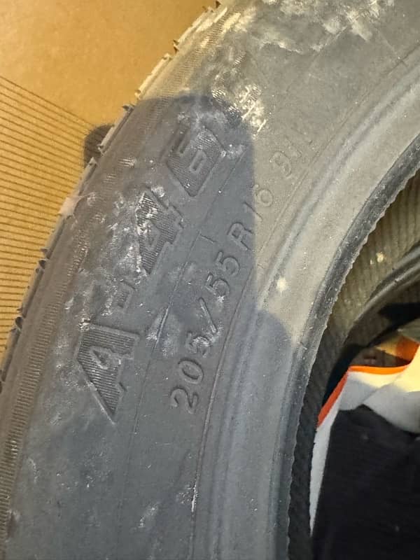 Yokohama Advan DB & Maxxis Tyres for sale civic honda corolla 6