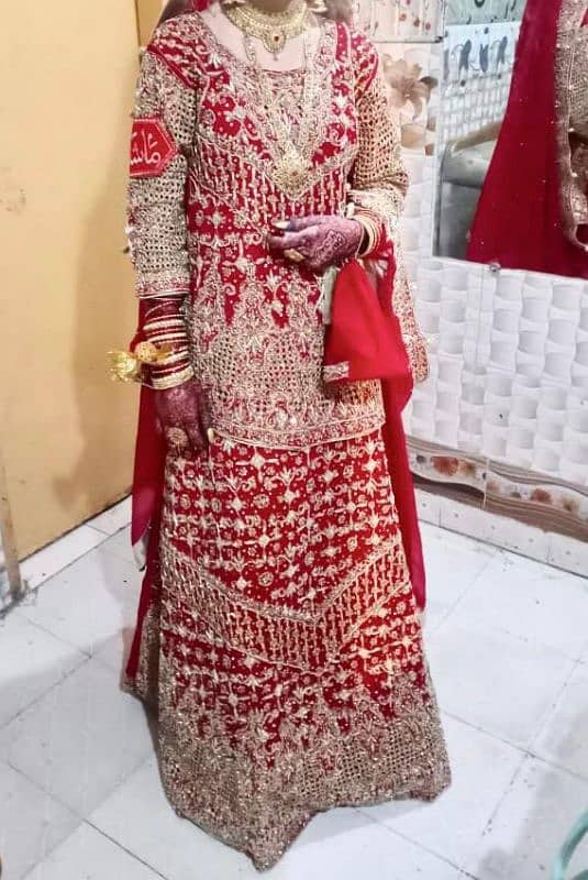 Barat Latest Design Lehnga 2025 بارات کا لہنگا 0