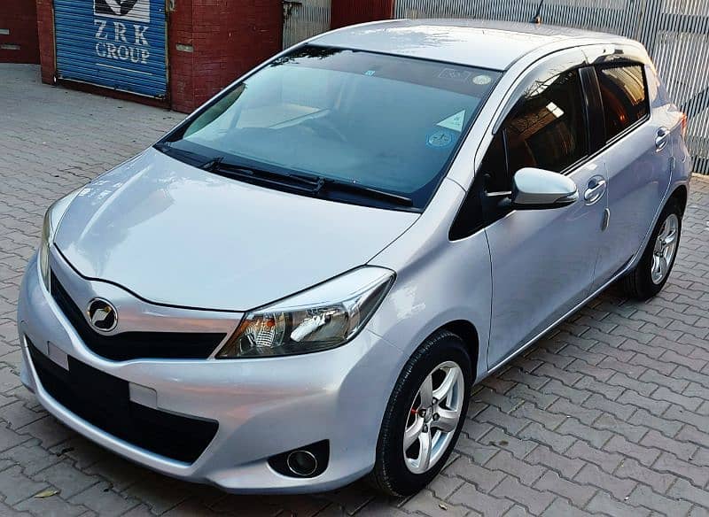 Toyota Vitz 2012 2