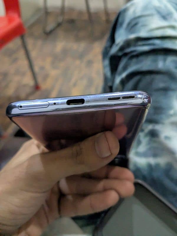 OnePlus 9 6