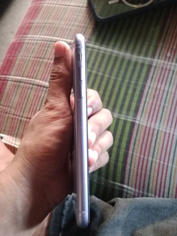 iPhone 11 64gb non pta 1