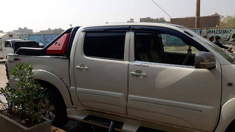 Toyota Hilux 2011 vigo champ 9