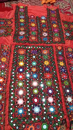 Balochi Mirror Tharo Dress ( بلوچی شیشہ ٹھڑو)