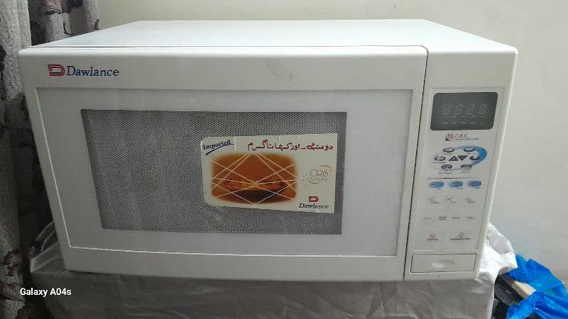 dowlance microwave oven new but without box 4