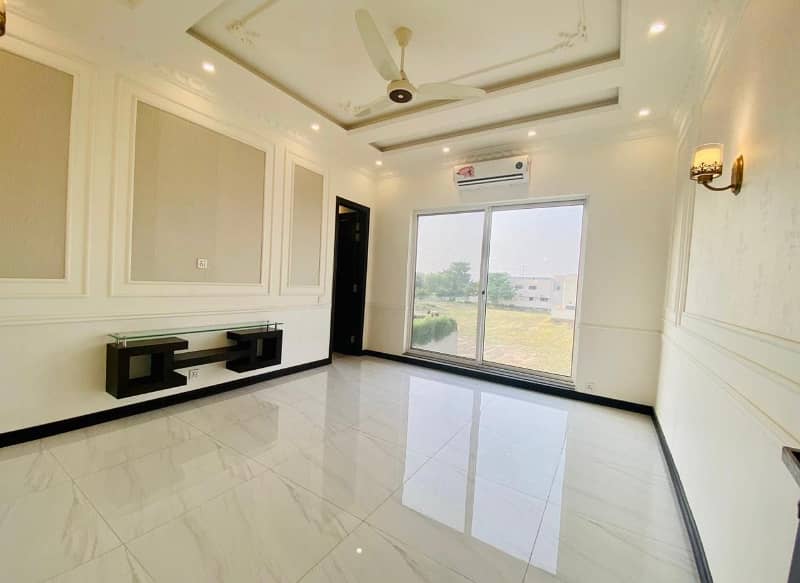 1 Kanal Slightly Used House for Rent in DHA Lahore Phase 6 Near City School 39