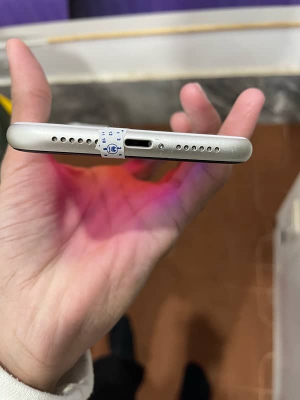 Iphone 11 non pta 1