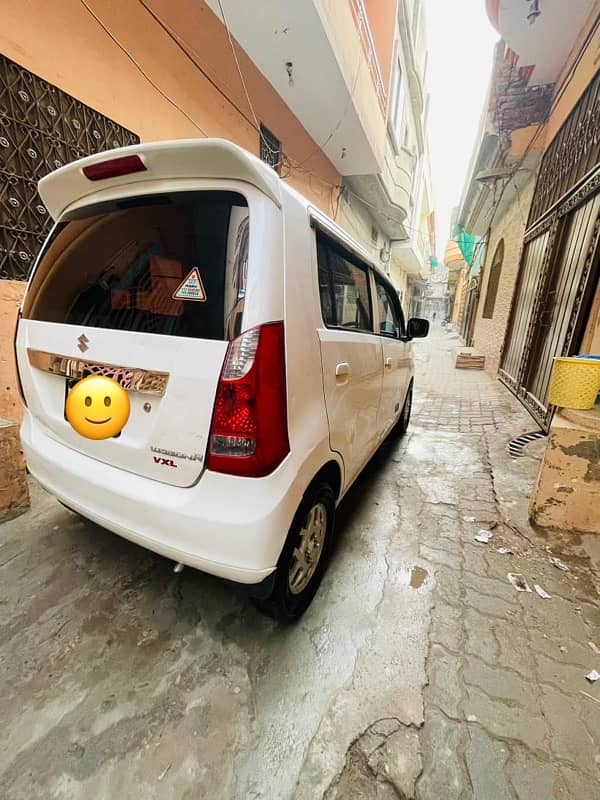 Suzuki Wagon R 2015 11