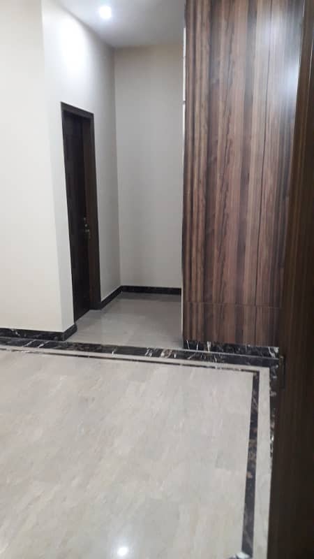 10 Marla Beautiful Lower Portion For Rent Allama Iqbal Town Lahore 11