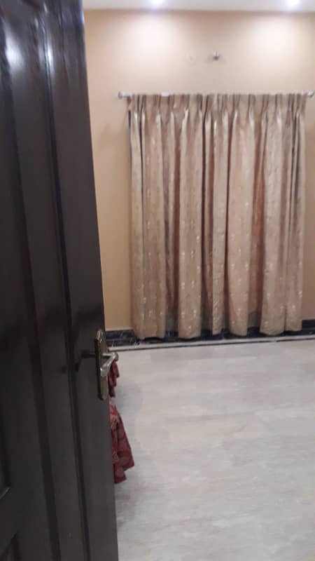 10 Marla Beautiful Lower Portion For Rent Allama Iqbal Town Lahore 12