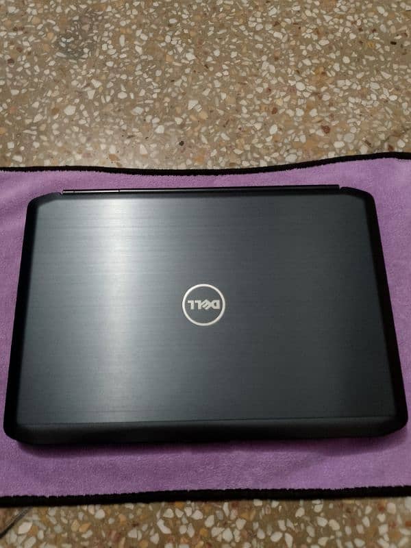 Dell Latitude Model: E5430 0