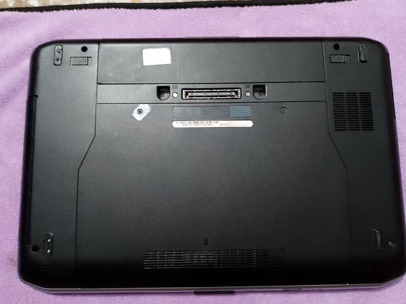 Dell Latitude Model: E5430 4