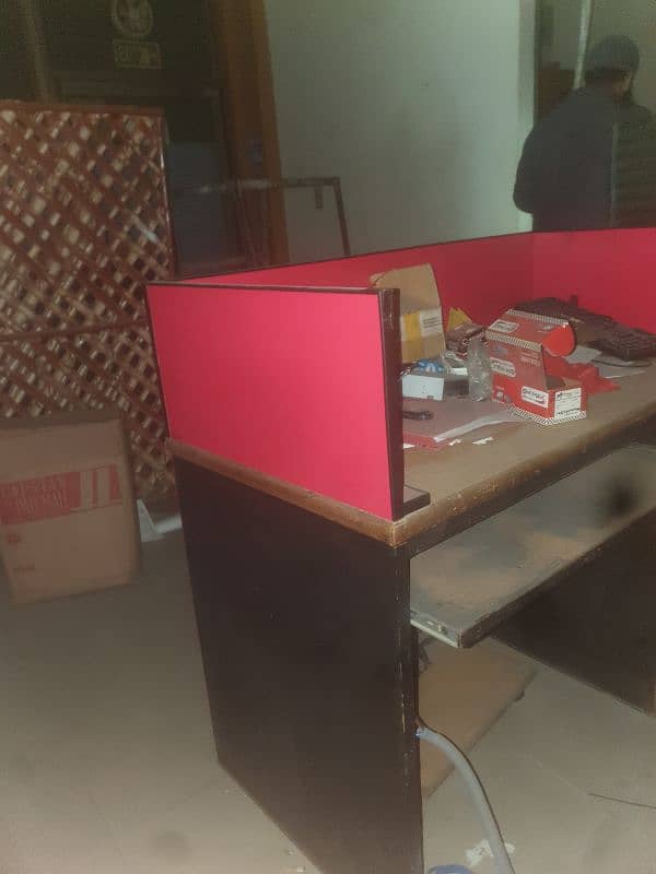 OFFICE TABLE'S AND CABINETS 15