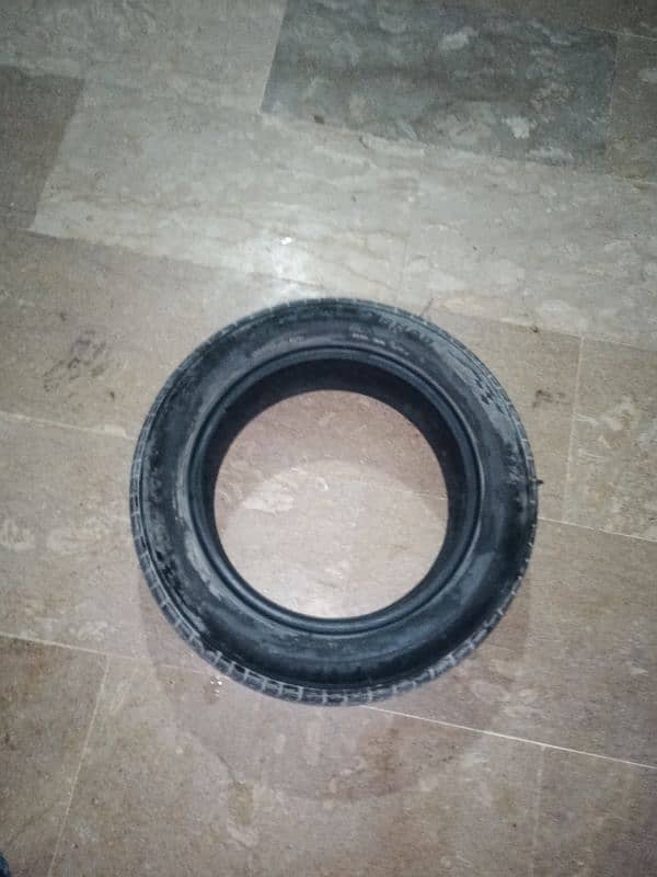 atrezzo shob k tyre hain 10.000 km running h bus 2