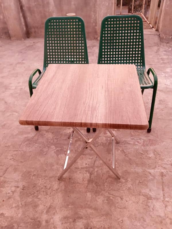 plastic iron legs Chairs with iron Table 2