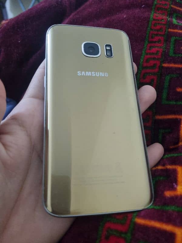 Samsung Galaxy S7 1