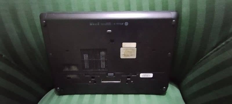 HP zbook 15 i7 gen 4 1