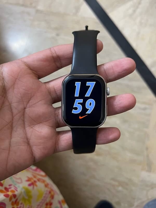 Apple watch series 9 (45mm) 8