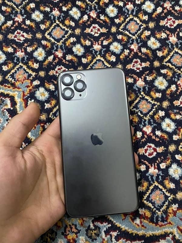 iphone 11 pro max jv 256 gb 84 health waterpack sirf nahi hay 0