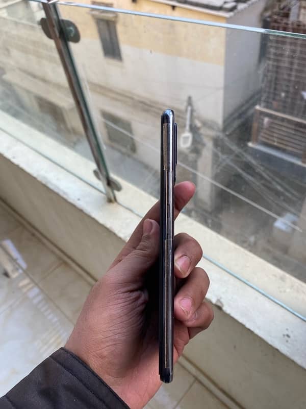 Vivo v21e 6