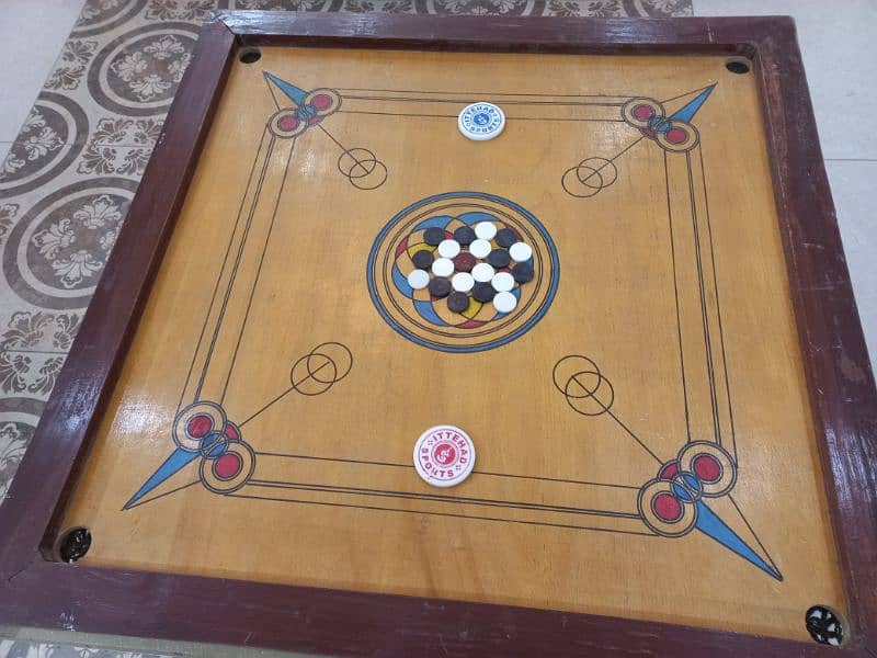 center table with carrom board 4