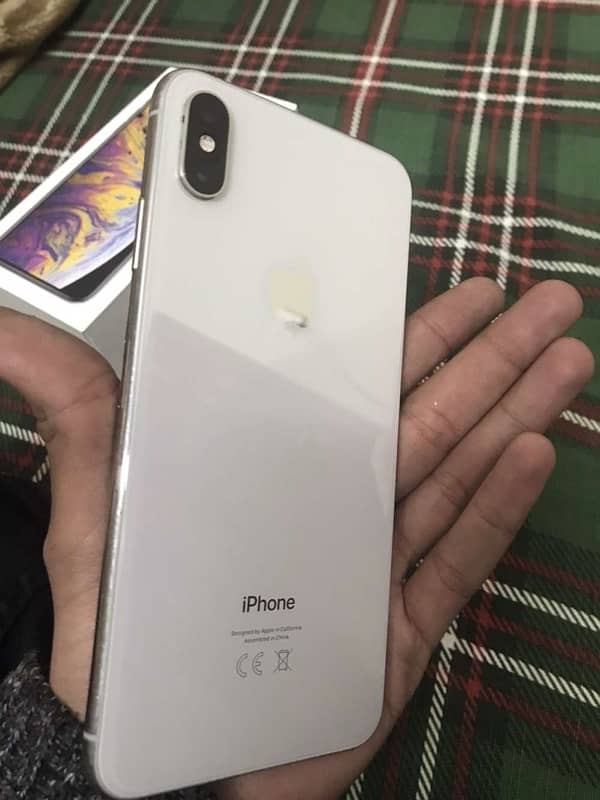 iphone xsmax for sale 64gb non active 2