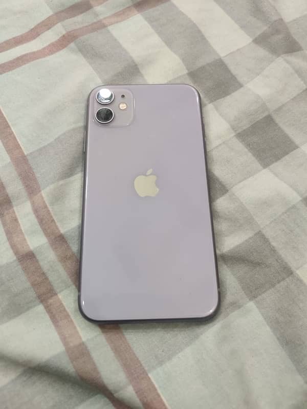 iphone 11 128gb water pack no scratch 1