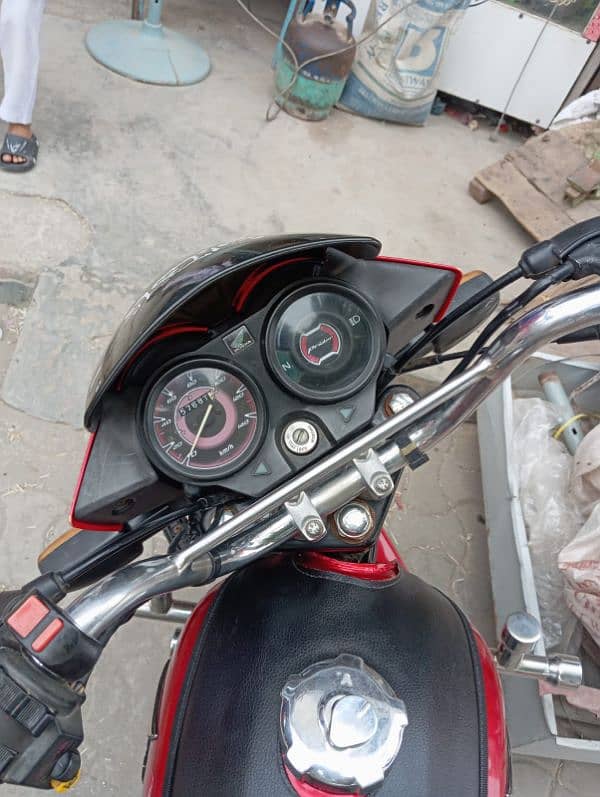 honda prider 100cc available 3