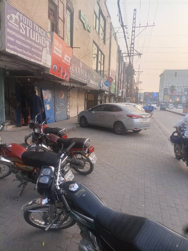 1500 Sqft Shop Available on Main Model Town Link Road Next to Sweet Swirl 4