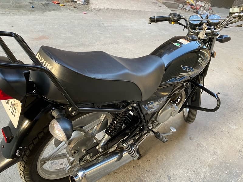 Suzuki 150 SE 0