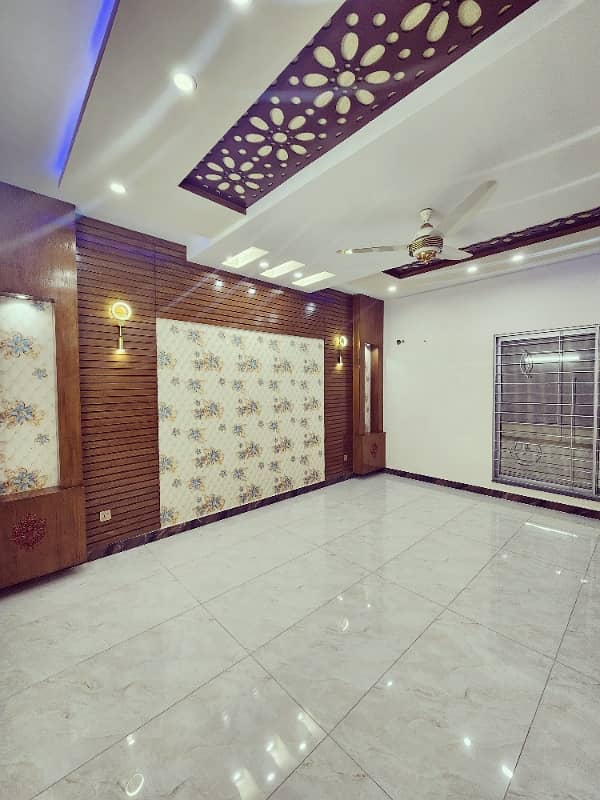 1 Kanal Owner Build Solid House For Sale At Johar Town F Block 16