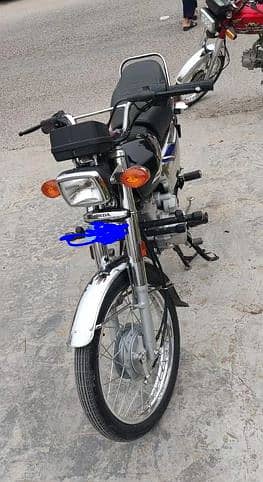 Honda CG 125 2024 Number: 03700556398 2