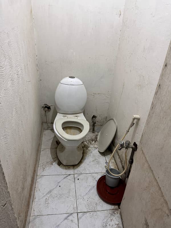 Room For Rent ( Only For Office / Single Boy Stay ) 1