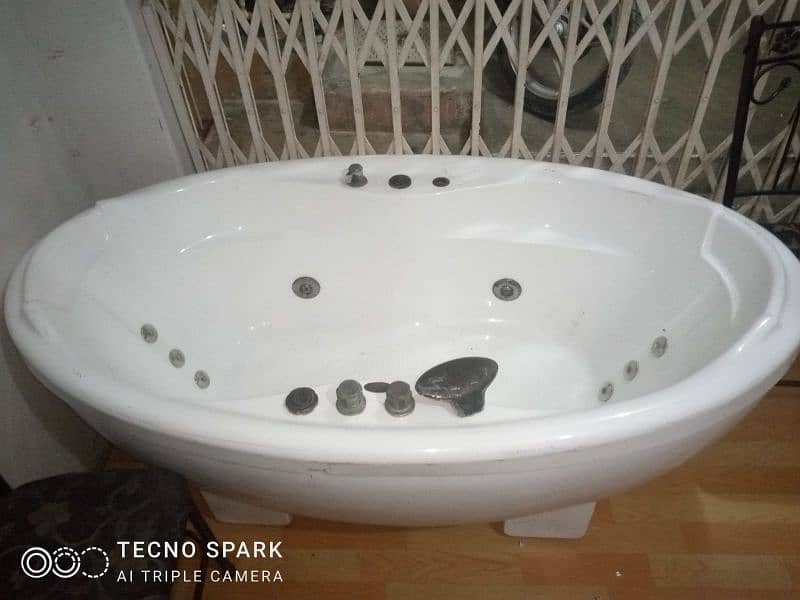 Jacuzzi Bathtube. Imported 1