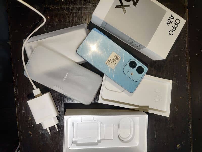 Oppo A3x , New 10/10 , 4 64 gb , box charger all new 2